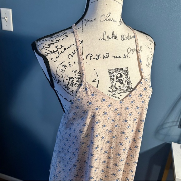 Perrin & co Floral Maxi Dress - Picture 3 of 13